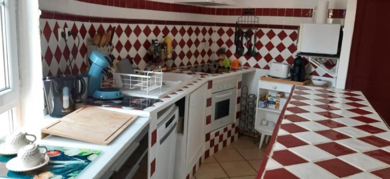 Duplex De Charme Avec Terrasse Au Coeur Du Village Лорг Экстерьер фото