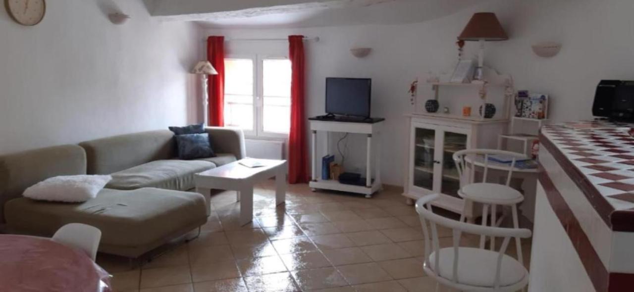 Duplex De Charme Avec Terrasse Au Coeur Du Village Лорг Экстерьер фото