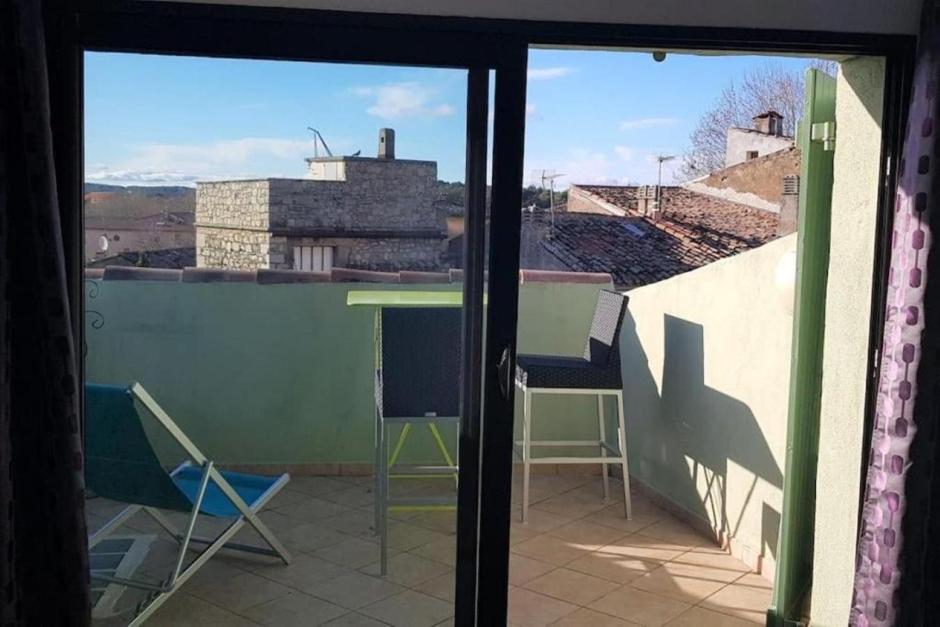 Duplex De Charme Avec Terrasse Au Coeur Du Village Лорг Экстерьер фото