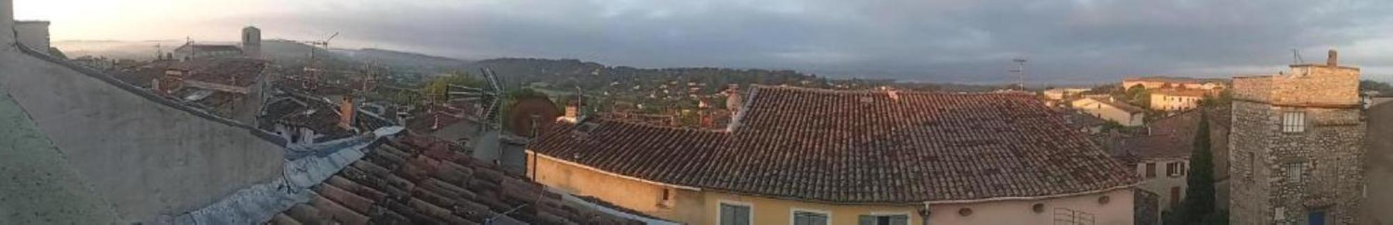 Duplex De Charme Avec Terrasse Au Coeur Du Village Лорг Экстерьер фото